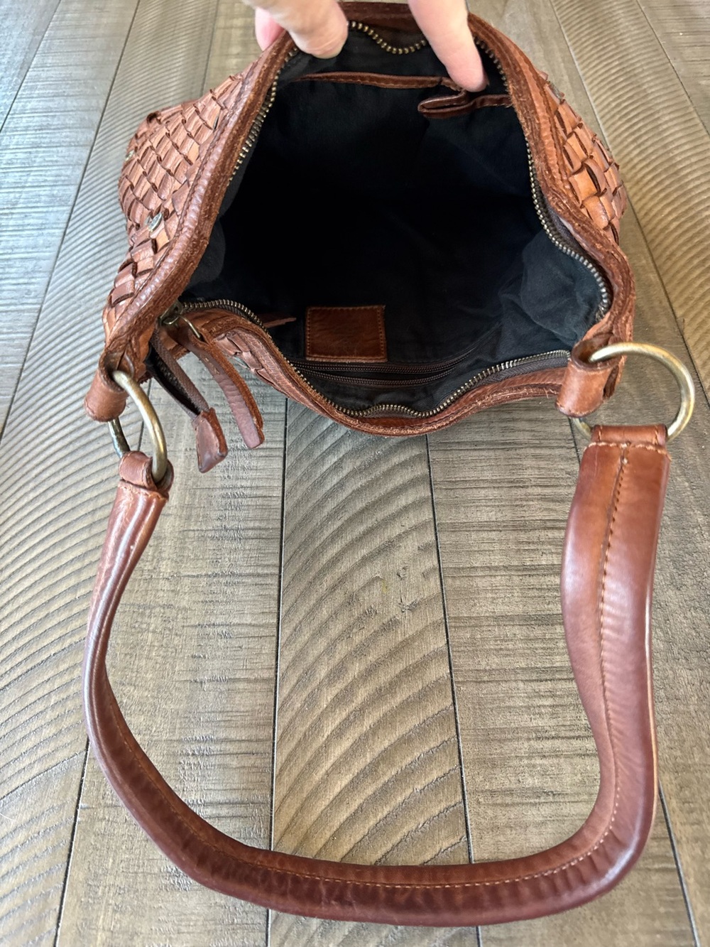 Harbour 2nd Tuula Woven Leather Riveted Distressed Hobo Shoulder Bag Purse - Picture 9 of 13
